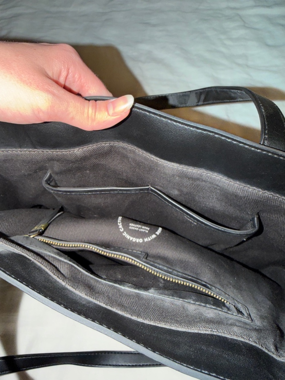 Madewell Black Vegan Leather Tote - Picture 10 of 10